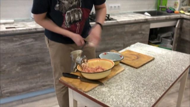 Рецепт ультрасочных пожарских котлет: легко и вкусно смотреть онлайн