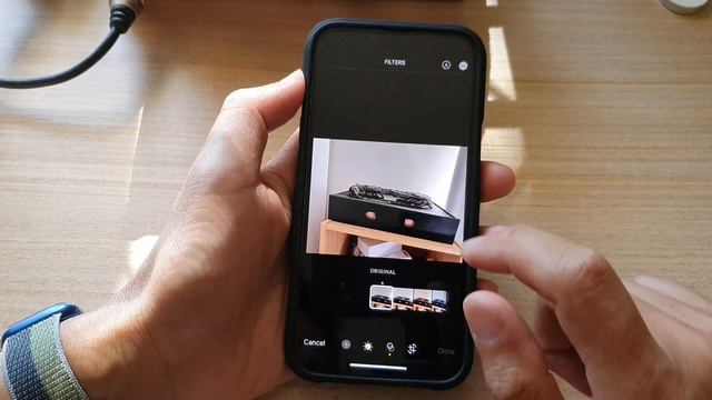 iPhone 13/13 Pro: How to Apply a Warm/Cool/Dramatic Color Filter to a Photo/Picture смотреть онлайн
