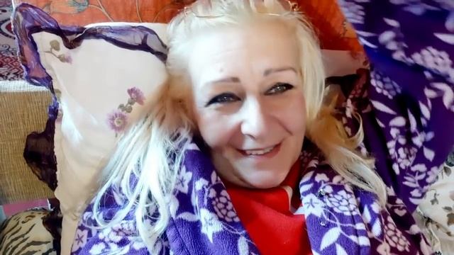 #Ukraine С Людочкой обсудили обстановку, поели тюлечку и успокоились,чему быть того не миновать/ смотреть онлайн