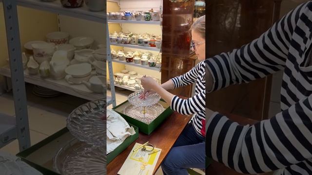 Сборка стеклянной этажерки смотреть онлайн