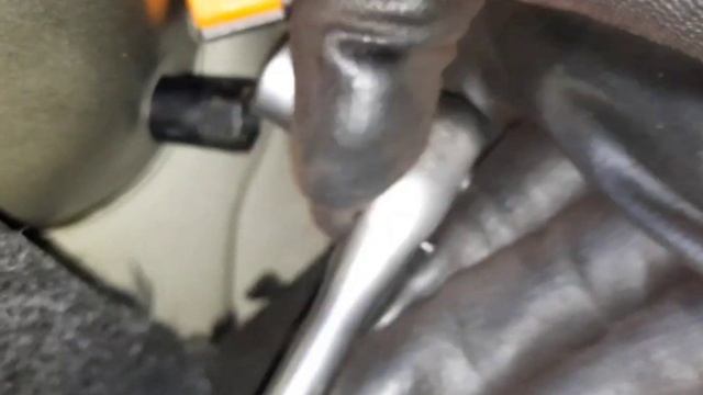 VW GOLF MK5 REAR LIGHT REMOVAL START TO FINISH смотреть онлайн