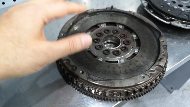 Smygtitt hos PBZ Del 2 - Volvo S60 T5 -01 смотреть онлайн