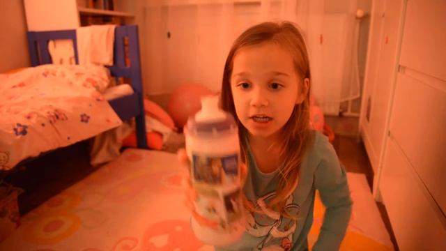 как приучить ребенка пить с бутылочки смотреть онлайн
