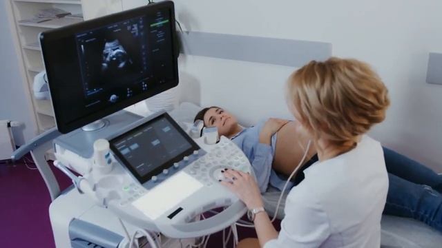 ВЕС РЕБЕНКА ВО ВРЕМЯ БЕРЕМЕННОСТИ | Крупный и маловесный ребенок во время родов и беременности смотреть онлайн