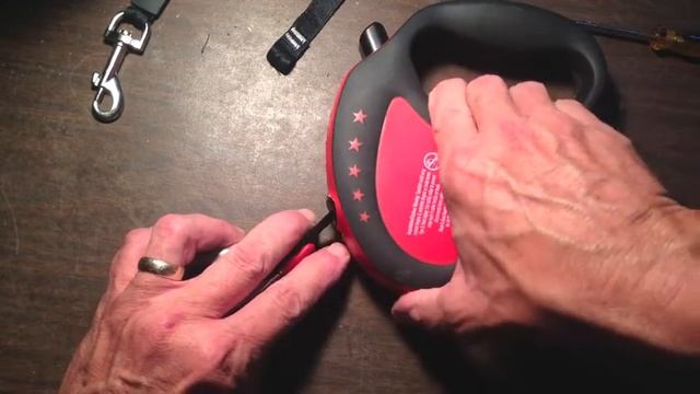 Retractable Dog Leash Repair смотреть онлайн