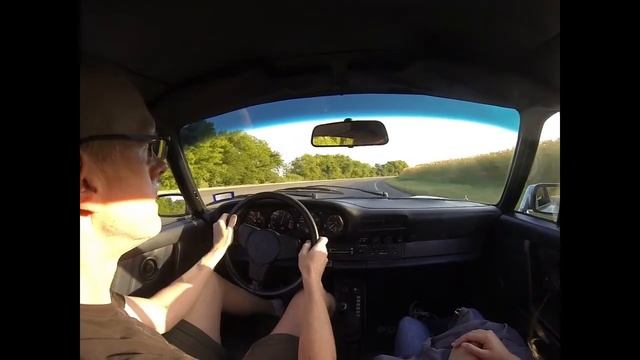 1982 Porsche 911SC Test Drive смотреть онлайн