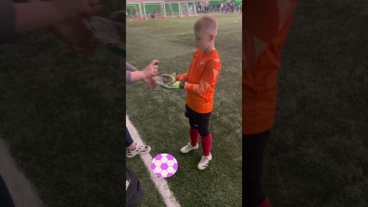 Вратарь! Руки мыл перед игрой? #спартак #спартакмосква #спартакюниор смотреть онлайн