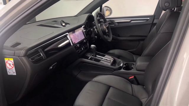 2022 Porsche Macan S смотреть онлайн