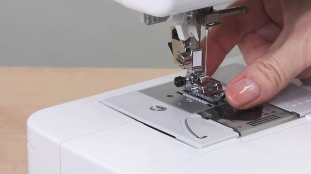 [BrotherSupportSewing] (Sewing machine/家庭用ミシン) Replacing the presser foot / 押えを交換する смотреть онлайн