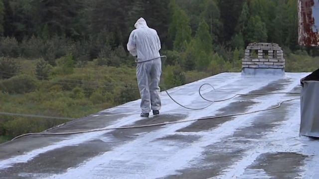 Нанесение на плоскую кровлю полиуретановой изоляции смотреть онлайн