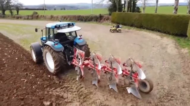 Ploughing with a new holland 8560 смотреть онлайн