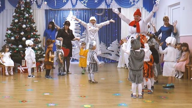 Новогодний утренник в детском саду № 22 "Жемчужинка" группа "Звездочки" Майкоп 2019 Адыгея смотреть онлайн
