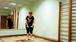 Упражнения с гантелями для людей старшего возраста