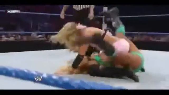 Kelly Kelly Lou Thesz Press to Michelle McCool смотреть онлайн