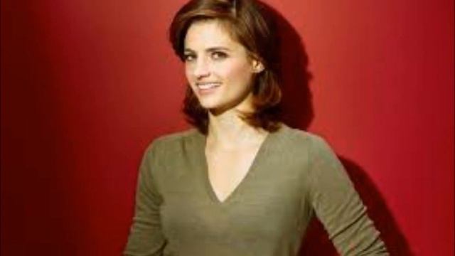 Stana Katic- Quick Pics смотреть онлайн