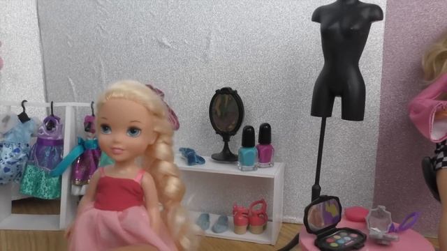 Elsie's First LOVE смотреть онлайн