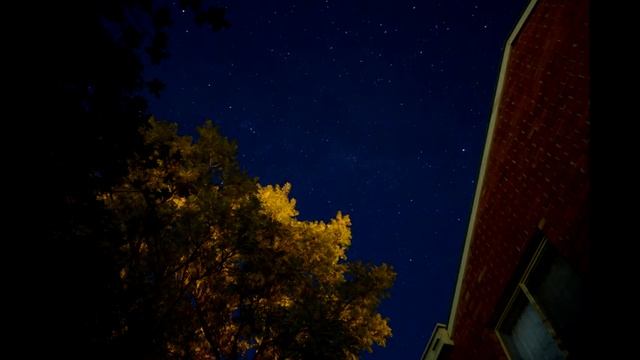 Kit lens astrophotography timelapse - Nikon 18-55 D3100 смотреть онлайн