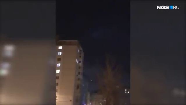 Сибирячка сняла необычный объект в небе над Октябрьским районом смотреть онлайн