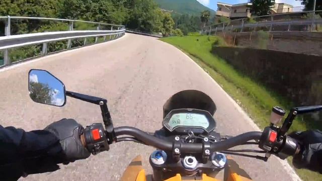 Zero DS ZF 13.0 reviewed around the Lake Como смотреть онлайн