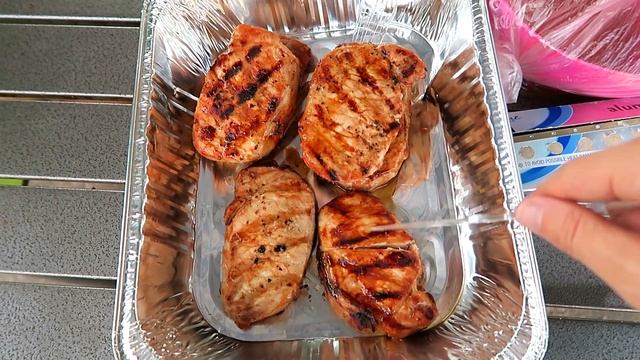 НАКОНЕЦ-ТО КУПАЕМСЯ В БАССЕЙНЕ! смотреть онлайн