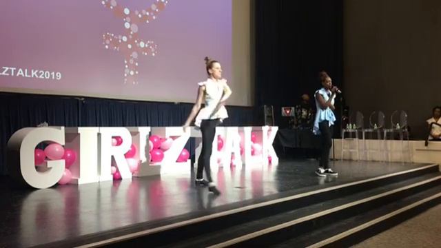 Warrior- singer: Jade Floyd Dancer:Erica Elliot смотреть онлайн