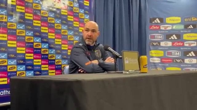 TREMENDO! EN PLENA RUEDA DE PRENSA FELIX SANCHEZ EXPLOTA POR CRITICAS A BURRAI Y LO DEFIENDE смотреть онлайн