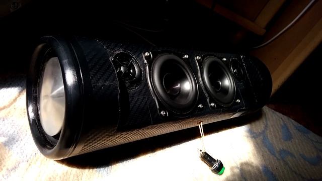 Самодельная JBL Xtreme БАСС ТЕСТ! Sillikon Bass Test! смотреть онлайн