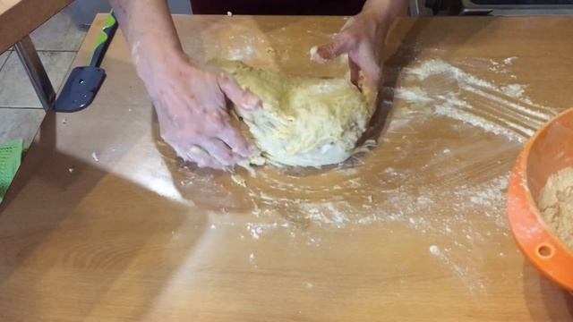 Домашняя посиделка: блины и оладьи