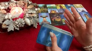 Каковы его планы на Вас ?и намерения??