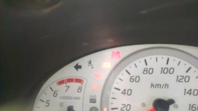ошибка подушки безопасности NISSAN TINO V10 смотреть онлайн