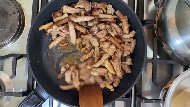 МЯСНАЯ ЗАПРАВКА К ЛАГМАНУ! ЛЕГКО, ПРОСТО И ВКУСНО! смотреть онлайн