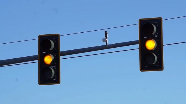 Yellow Light (Sketch) смотреть онлайн