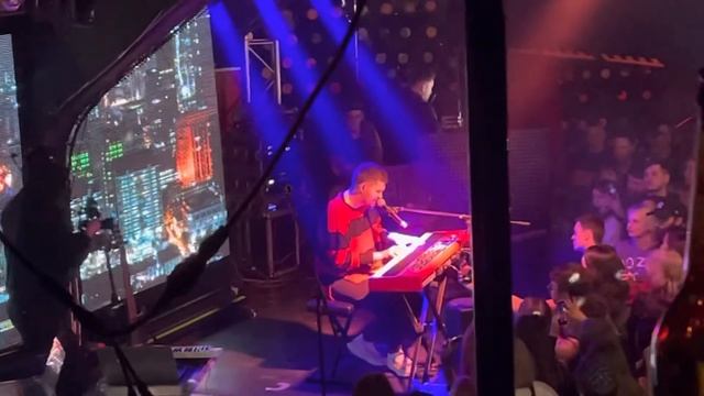 Ругань из-за стены - Noize MC (Таллин, 05.05.2022) смотреть онлайн