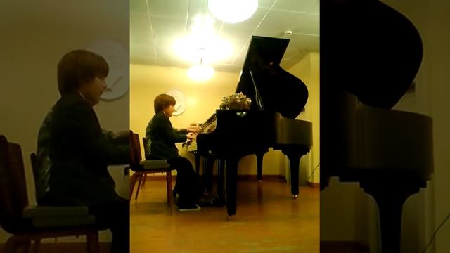 П.И.Чайковский, Танец маленьких лебедей из балета Лебединое озеро смотреть онлайн