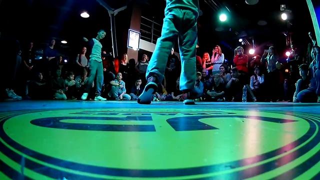 Grey_Tooth vs Armstrong (Universal battle г.Пенза) смотреть онлайн