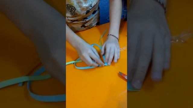 Закладка из бумажных полосок смотреть онлайн