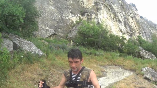 На трассе марафона по горному бегу и трейлраннингу "Пещерные города". смотреть онлайн