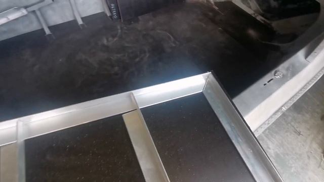 Как вырезать пайол для лодки Крым М