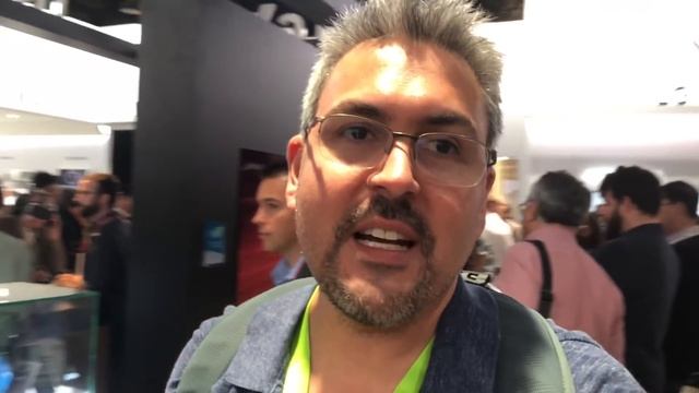 Vamos al Pabellon de LG en el CES 2018 смотреть онлайн