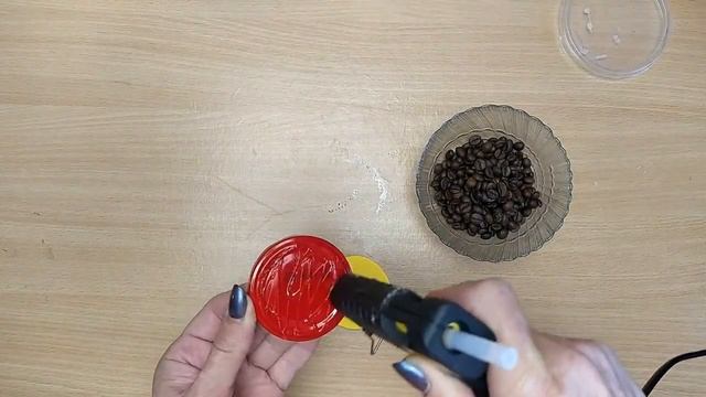DIY/СМОТРЕТЬ! ЧУДЕСА ИЗ КОФЕЙНЫХ ЗЕРЕН/ДЕКОР БУТЫЛКИ СВОИМИ РУКАМИ/ПОДСОЛНУХИ ДЕЛАЕМ САМИ смотреть онлайн
