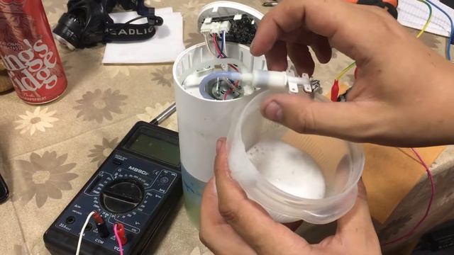 Xiaomi диспенсер жидкого мыла, разобрать и починить ч.2(не пенит мыло,капает) смотреть онлайн