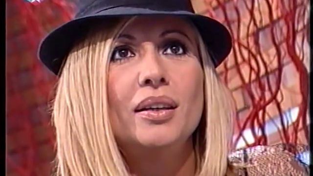 CARADURA + entrevista - Vive la Vida (Telemadrid) 11/02/2005 - Marta Sánchez смотреть онлайн