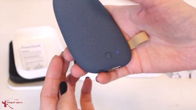 Внешний аккумулятор Pebble камень