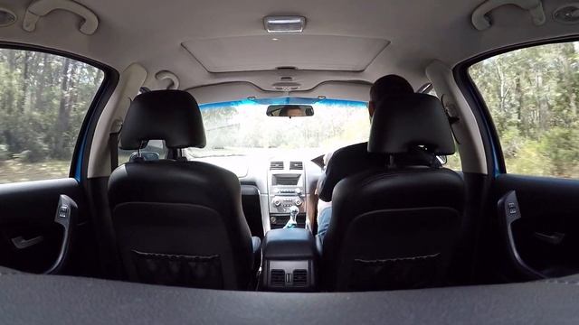 BA Ford Falcon XR6 Turbo (standard) Sunday drive ride-along смотреть онлайн