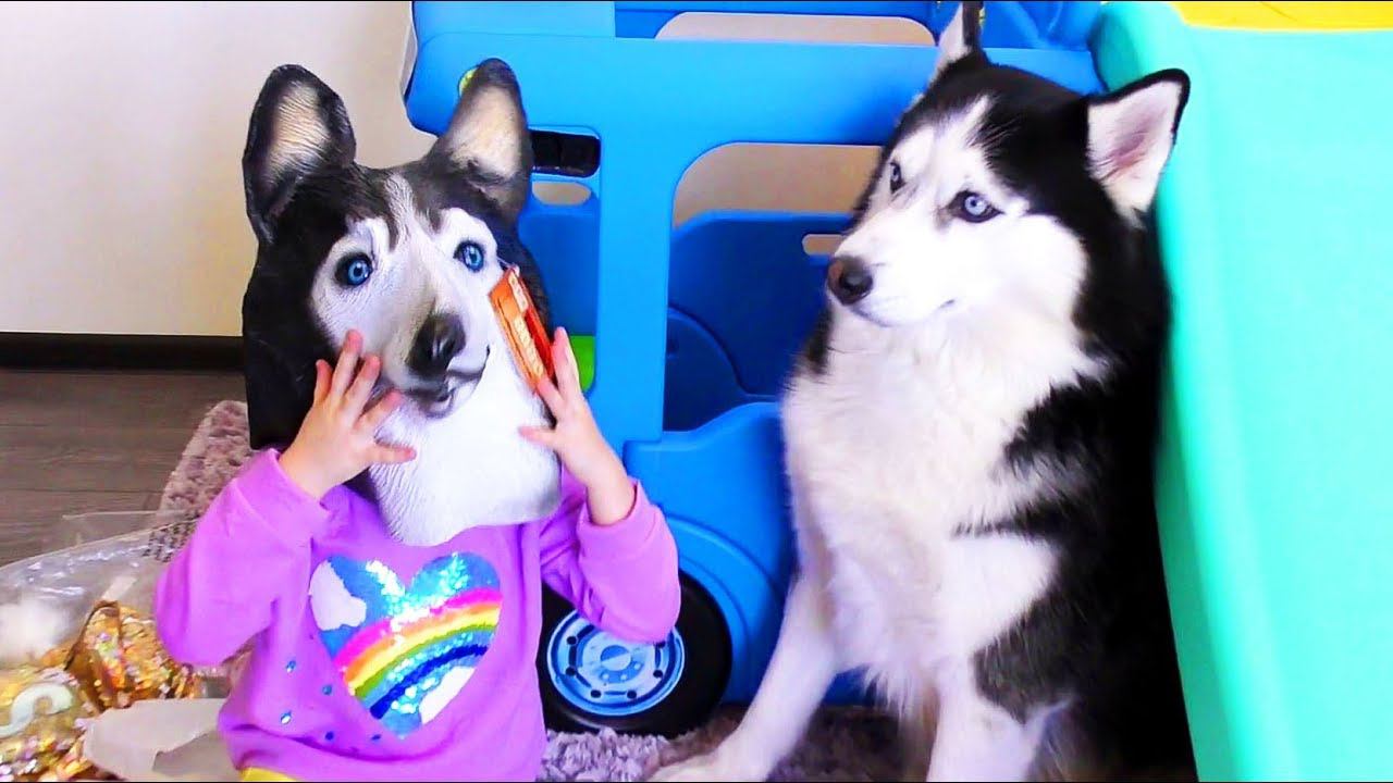 Гигантский Сюрприз Подарки от Николь и Алиса для Маленькая мисс Куклы и Игрушки смотреть онлайн