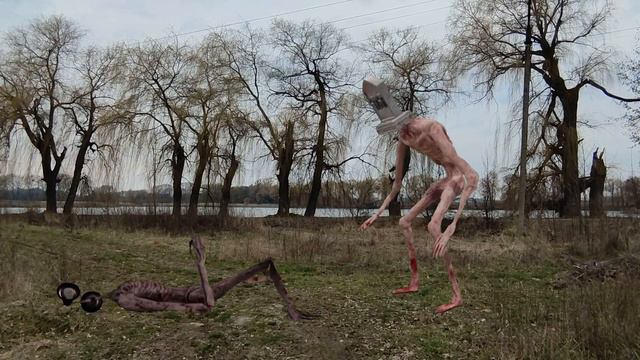 СИРЕНОГОЛОВЫЙ МУЛЬТЯШНЫЙ КОТ ВЕЛИКАЯ МАТЬ МЕГАФОН: ВСТРЕЧА МОНСТРОВ ТРЕВОР ХЕНДЕРСОН от Super Son смотреть онлайн