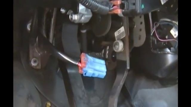 Replacing The Power Steering MOTOR On A Chevy Cobalt - 03/12/2014 смотреть онлайн