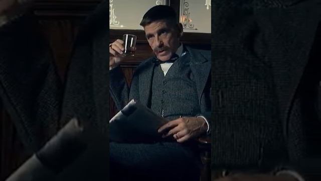 Женщина напрягает Томаса и Артура Шелби | Троллинг Острых козырьков #Shorts смотреть онлайн