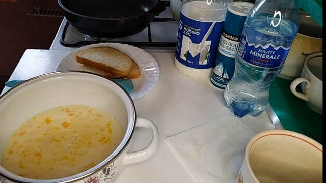 КАК ПРИГОТОВИТЬ ОМЛЕТ : 4 ЯЙЦА, 100 ГР. МОЛОКА, СОЛЬ, МИНЕРАЛЬНАЯ ВОДА ГАЗИРОВАННАЯ 1 СТ. ЛОЖКА смотреть онлайн