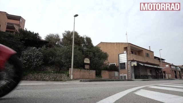 Honda X-ADV (2017): Präsentation смотреть онлайн